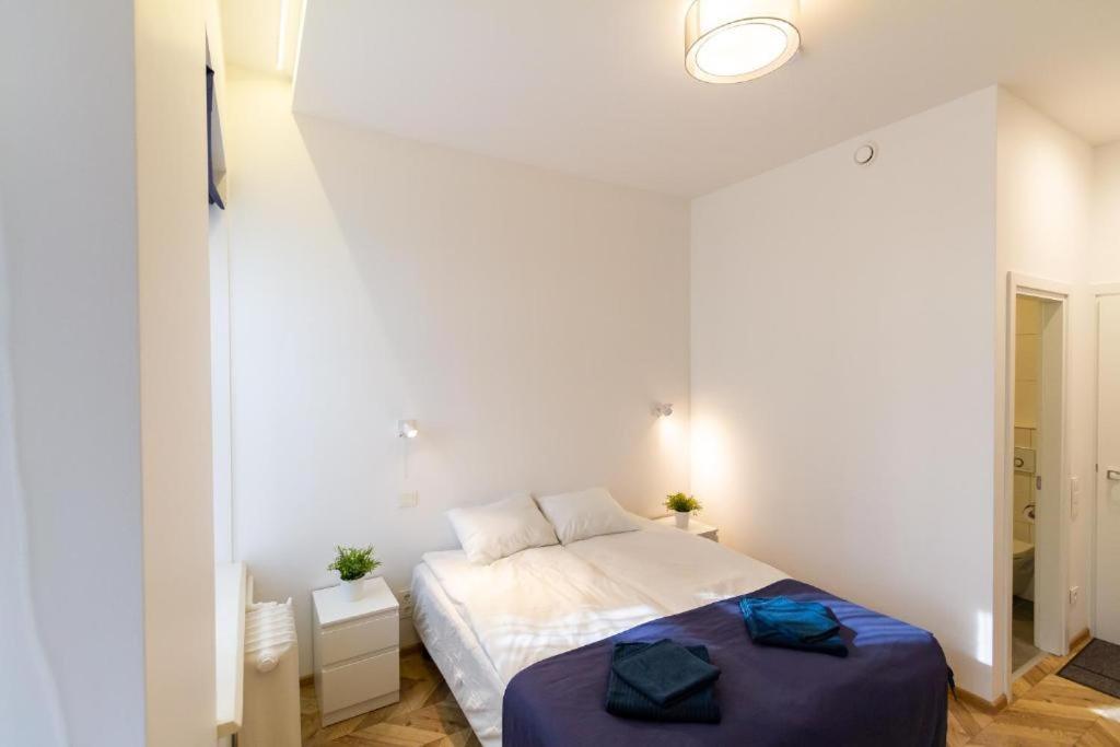 Hot Spot Vilnius Apartments! Экстерьер фото